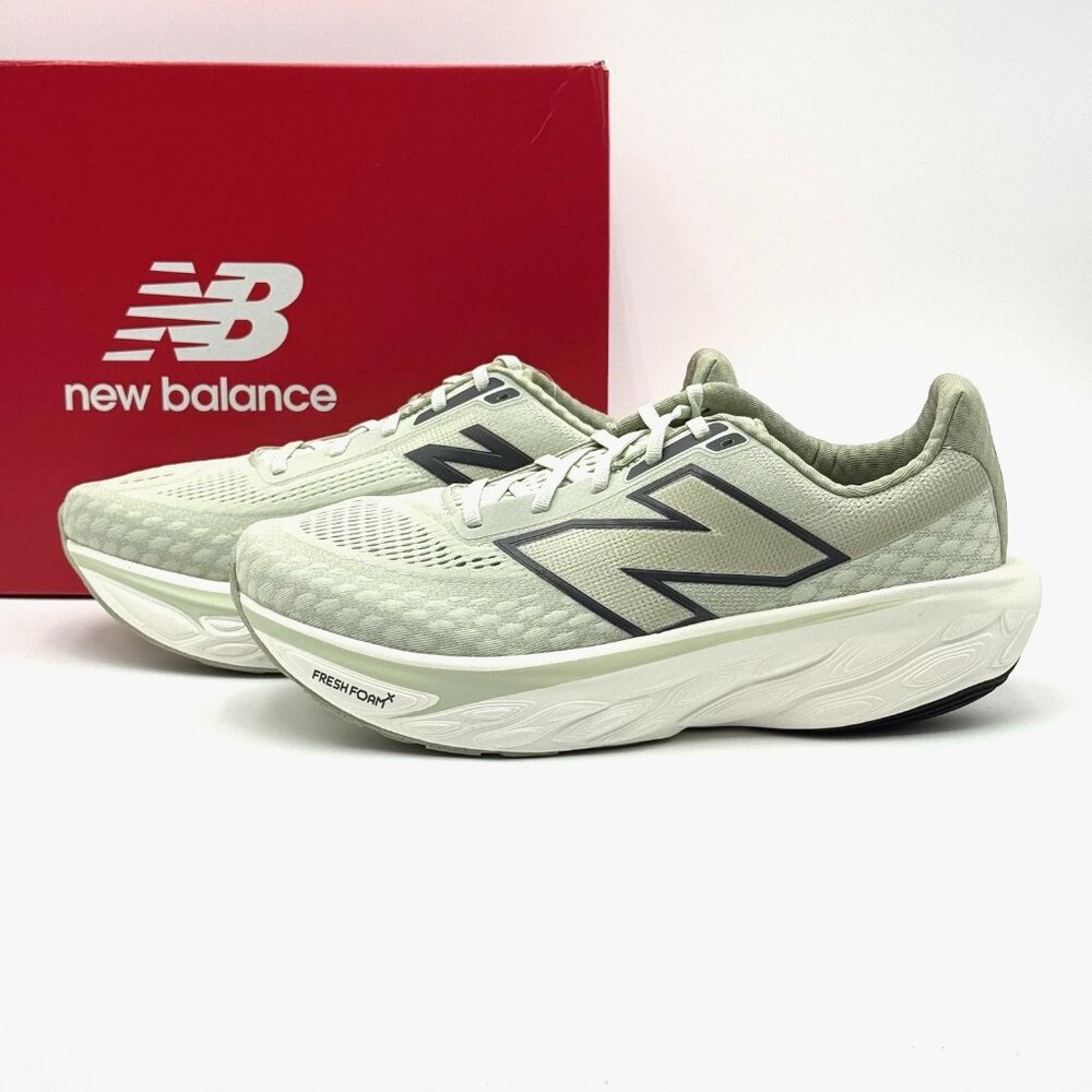 Size 10 Men's New Balance Fresh Foam X 1080v14 Running Shoe Mint W1080M14
